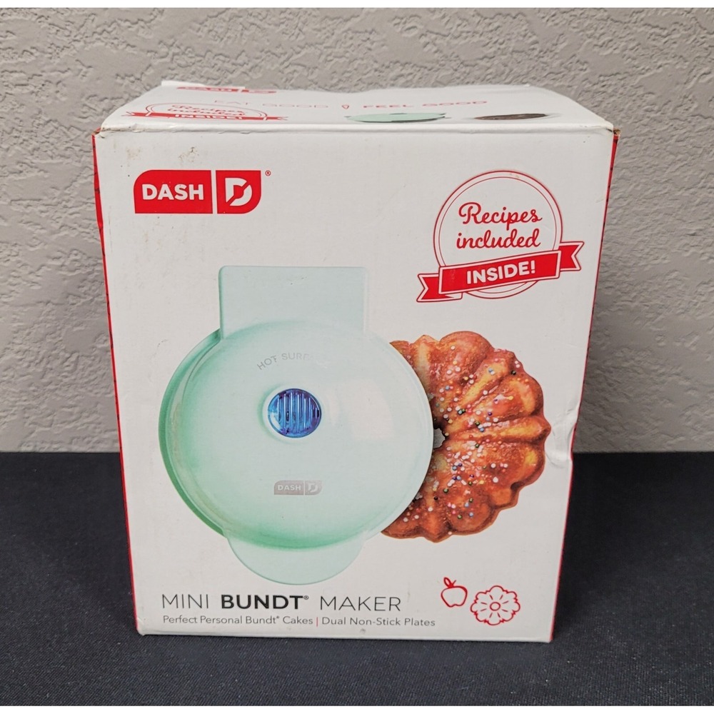 Dash Mini Bundt Cake Maker Aqua Model DBCM100GBAQ04 New Open Box